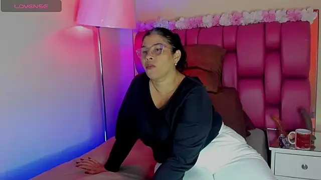 desire matture online show from 02/17/25, 07:53