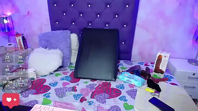 Snapshot of sexycandy07 chatting on 01/10/25, 03:39 sexycandy07 online show from 01/10/25, 03:39