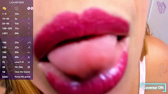 Snapshot of tammy_lynn69 chatting on 01/26/25, 02:19 tammy lynn69 online show from 01/26/25, 02:19