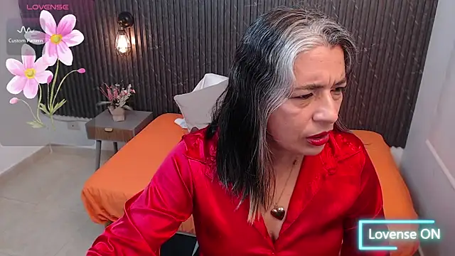 Snapshot of tammy_lynn69 chatting on 11/16/25, 06:02 tammy lynn69 online show from 11/16/25, 06:02