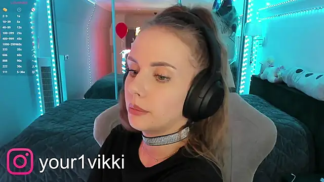 Vikki Cheese online show from 03/02/25, 12:32