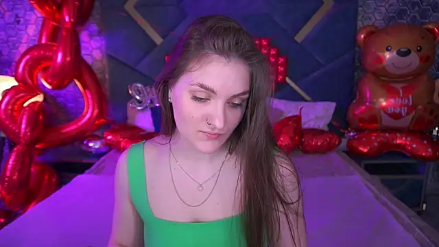 EmmyCharmm online show from 02/17/26, 07:05