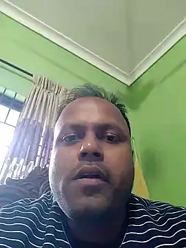 Snapshot of Niladri1410 chatting on 01/02/25, 06:50 Niladri1410 online show from 01/02/25, 06:50