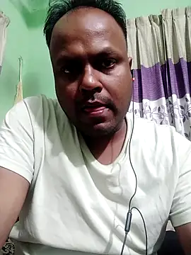 Snapshot of Niladri1410 chatting on 02/15/25, 05:28 Niladri1410 online show from 02/15/25, 05:28