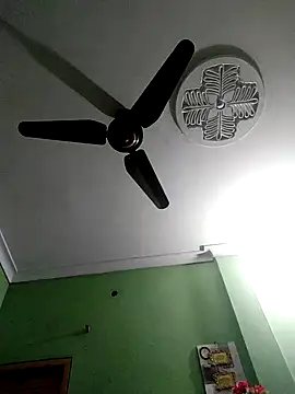 Snapshot of Niladri1410 chatting on 02/16/25, 12:21 Niladri1410 online show from 02/16/25, 12:21