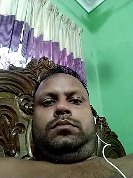 Snapshot of Niladri1410 chatting on 09/28/25, 04:18 Niladri1410 online show from 09/28/25, 04:18