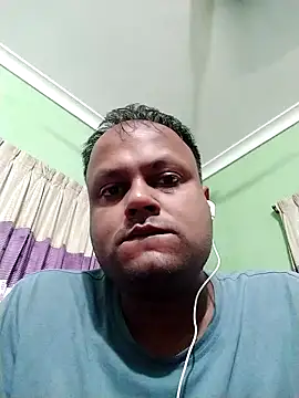 Snapshot of Niladri1410 chatting on 10/05/25, 03:05 Niladri1410 online show from 10/05/25, 03:05