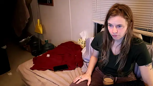 Snapshot of xxpixeyxx chatting on 11/13/25, 09:52 xxpixeyxx online show from 11/13/25, 09:52