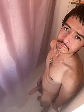 Snapshot of demonslayerr999 chatting on 12/18/24, 07:08 demonslayerr999 online show from 12/18/24, 07:08