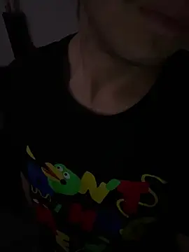 Snapshot of demonslayerr999 chatting on 01/19/25, 02:36 demonslayerr999 online show from 01/19/25, 02:36