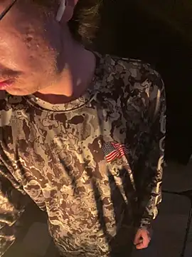 Snapshot of demonslayerr999 chatting on 02/23/25, 08:17 demonslayerr999 online show from 02/23/25, 08:17