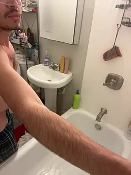 Snapshot of demonslayerr999 chatting on 03/14/25, 05:59 demonslayerr999 online show from 03/14/25, 05:59