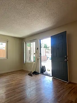 Snapshot of demonslayerr999 chatting on 09/16/25, 06:53 demonslayerr999 online show from 09/16/25, 06:53