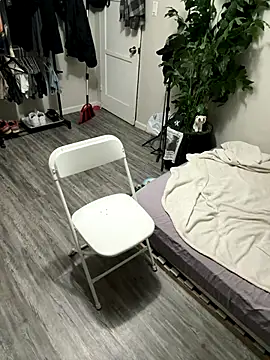 Snapshot of demonslayerr999 chatting on 10/12/25, 03:38 demonslayerr999 online show from 10/12/25, 03:38