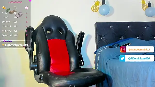 Snapshot of FuckHardlove chatting on 01/24/25, 09:05 FuckHardlove online show from 01/24/25, 09:05