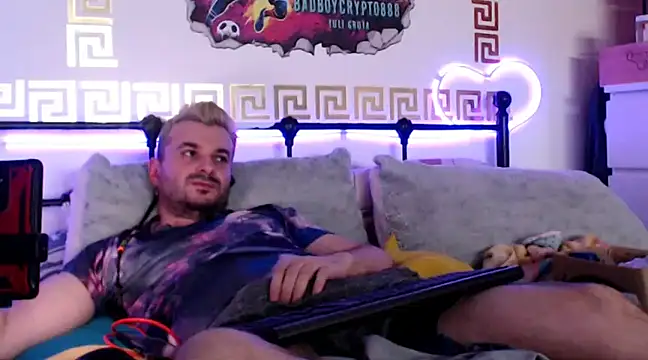 erotico69xxx online show from 02/28/25, 12:43