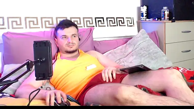 Snapshot of erotico69xxx chatting on 03/17/26, 12:59 erotico69xxx online show from 03/17/26, 12:59