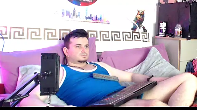 Snapshot of erotico69xxx chatting on 04/04/26, 10:29 erotico69xxx online show from 04/04/26, 10:29