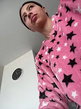 Ameellie online show from 02/06/26, 03:48