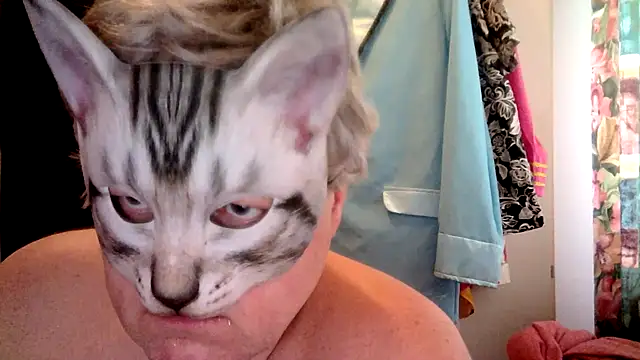 Snapshot of Sigorius chatting on 12/04/25, 11:41 Sigorius online show from 12/04/25, 11:41