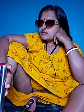 Snapshot of IsabellaEtthan_Emmanuelah chatting on 01/03/25, 04:27 IsabellaEtthan Emmanuelah online show from 01/03/25, 04:27