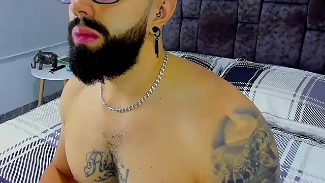 Zack Froone online show from 01/21/25, 03:10