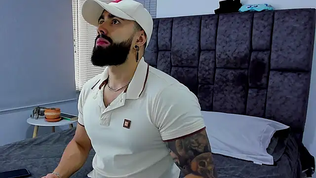 Zack Froone online show from 02/13/25, 03:03