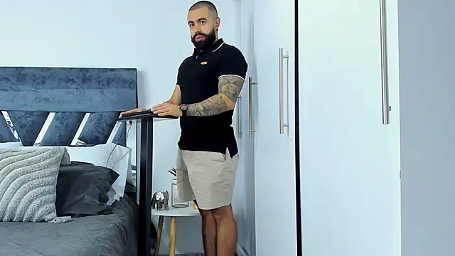 Zack Froone online show from 01/13/26, 01:49