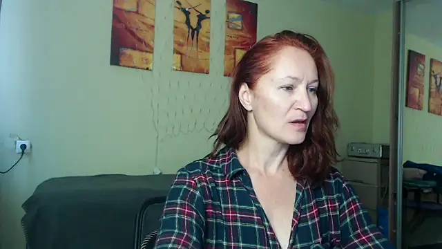 AmellyGrand online show from 09/13/25, 05:51