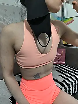 I AM NOT A SLUT online show from 04/28/26, 02:49