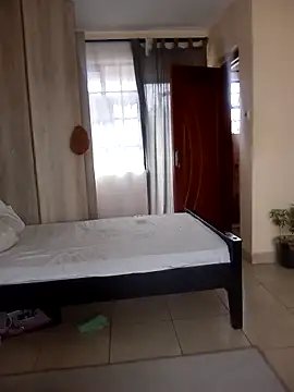 Snapshot of skiihot chatting on 04/10/26, 05:45 skiihot online show from 04/10/26, 05:45