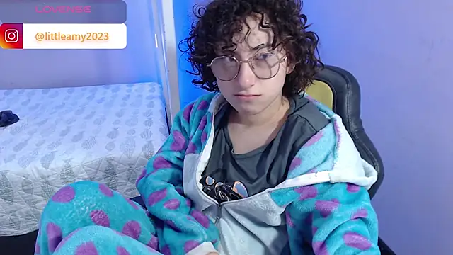 little  amy  online show from 01/22/25, 09:02