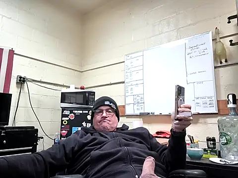 Snapshot of Cockrub1 chatting on 03/02/26, 11:50 Cockrub1 online show from 03/02/26, 11:50