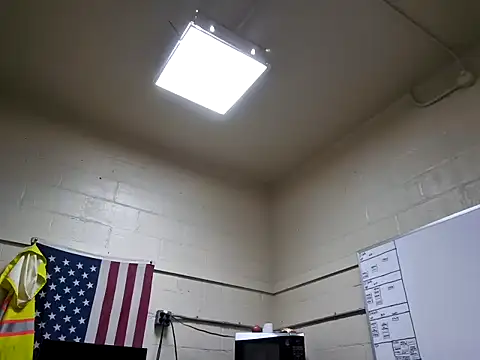 Snapshot of Cockrub1 chatting on 03/09/26, 01:59 Cockrub1 online show from 03/09/26, 01:59