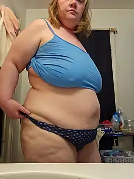 Snapshot of virgieblanca chatting on 01/26/25, 05:56 virgieblanca online show from 01/26/25, 05:56