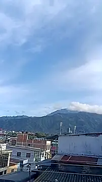 Snapshot of natacha_wolf chatting on 04/21/26, 12:44 natacha wolf online show from 04/21/26, 12:44