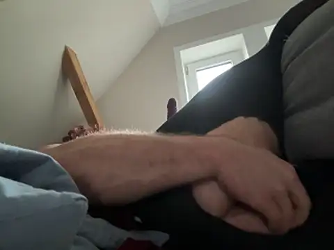sissybitchx online show from 12/23/25, 10:46