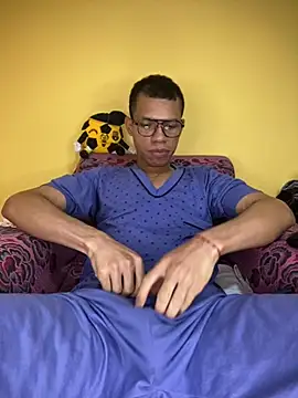 MoiseXxx 777 online show from 01/21/25, 09:35