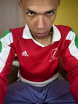 MoiseXxx 777 online show from 10/08/25, 07:17