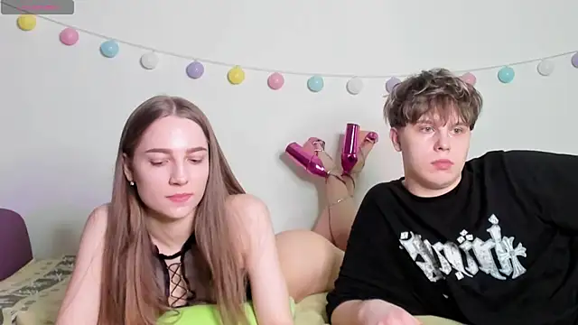 Emily and Ilumi online show from 01/30/25, 08:10