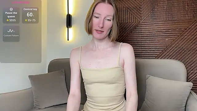 Snapshot of MonikaBos chatting on 03/31/26, 07:36 MonikaBos online show from 03/31/26, 07:36