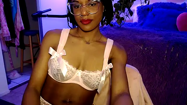 Snapshot of CocoSage chatting on 02/14/26, 04:37 CocoSage online show from 02/14/26, 04:37