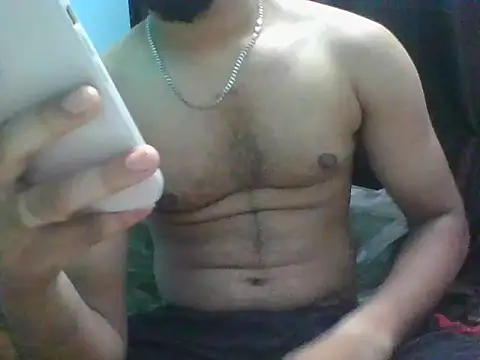 Snapshot of 8inchlegendbro chatting on 05/30/26, 05:10 8inchlegendbro online show from 05/30/26, 05:10