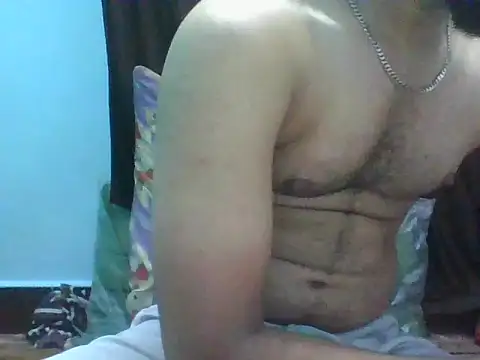 Snapshot of 8inchlegendbro chatting on 06/27/26, 09:58 8inchlegendbro online show from 06/27/26, 09:58