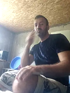 Snapshot of florin421 chatting on 06/01/26, 03:36 florin421 online show from 06/01/26, 03:36