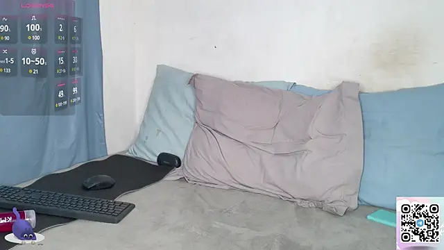 Snapshot of nonawhitemm chatting on 12/02/24, 11:40 nonawhitemm online show from 12/02/24, 11:40