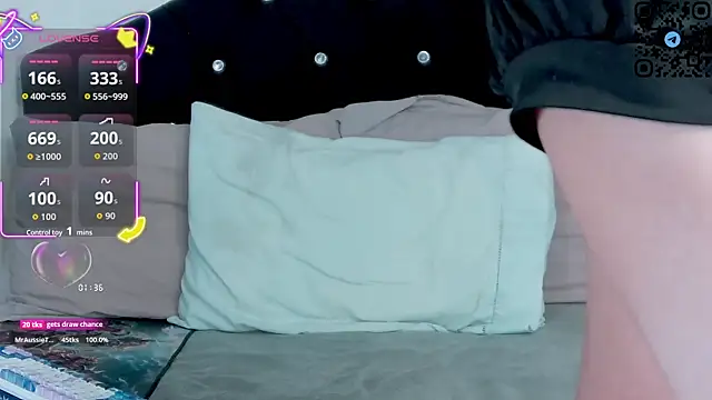 Snapshot of nonawhitemm chatting on 11/06/25, 10:54 nonawhitemm online show from 11/06/25, 10:54