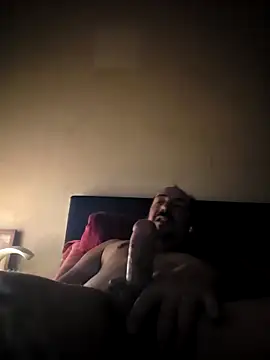 Snapshot of antoniox1978 chatting on 10/15/25, 03:12 antoniox1978 online show from 10/15/25, 03:12