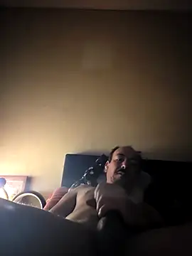 Snapshot of antoniox1978 chatting on 02/09/26, 04:22 antoniox1978 online show from 02/09/26, 04:22