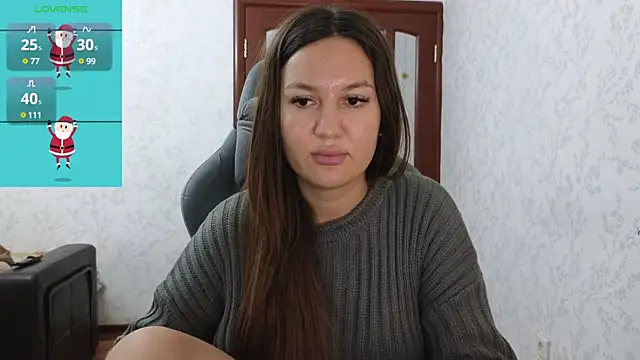 Snapshot of Nelly_Fischer chatting on 12/26/24, 12:38 Nelly Fischer online show from 12/26/24, 12:38